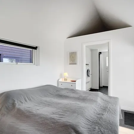 Edvia - 700m To The Fjord By Interhome *