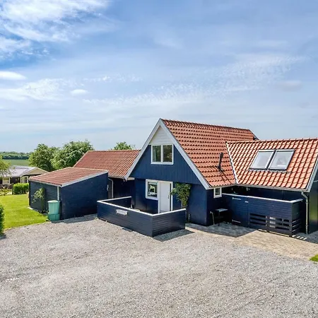Edvia - 700m To The Fjord By Interhome Løgstrup